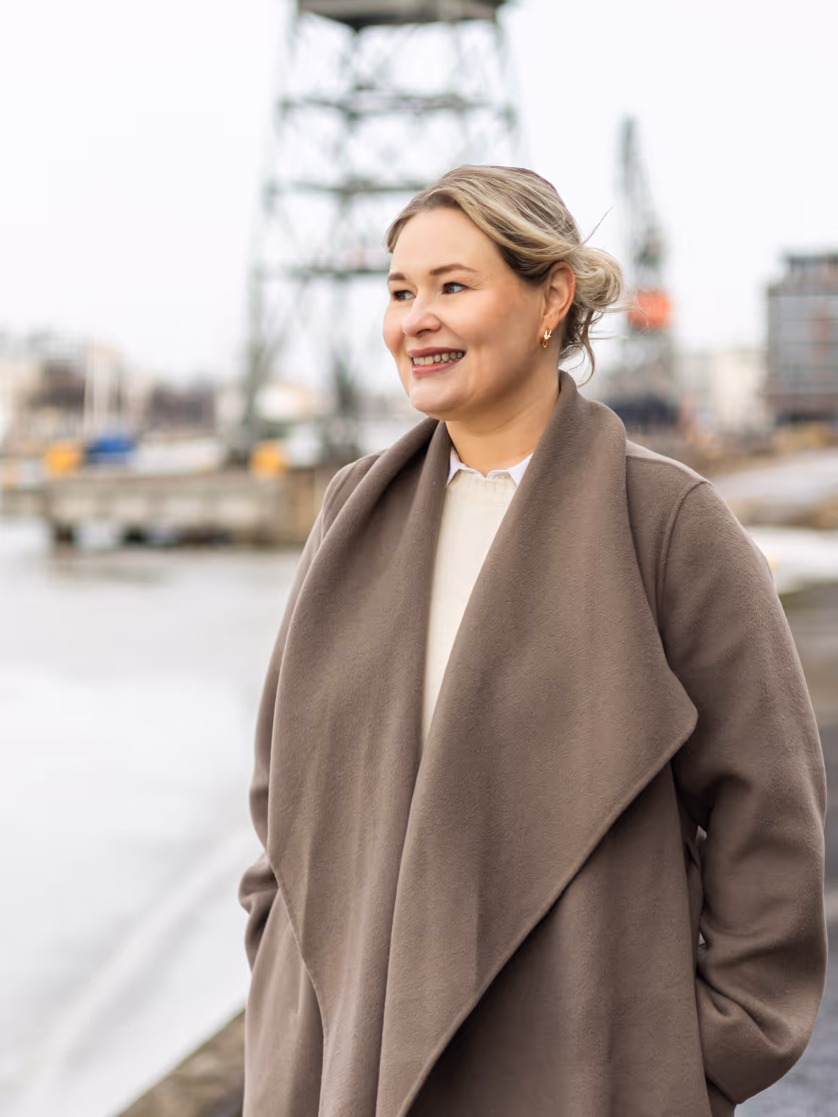 Annina Isoaho – Hakastar Oy:n asiakaspalvelu, laskutus ja tilaukset
